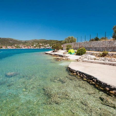 Villa Nada Vinišće Exterior foto