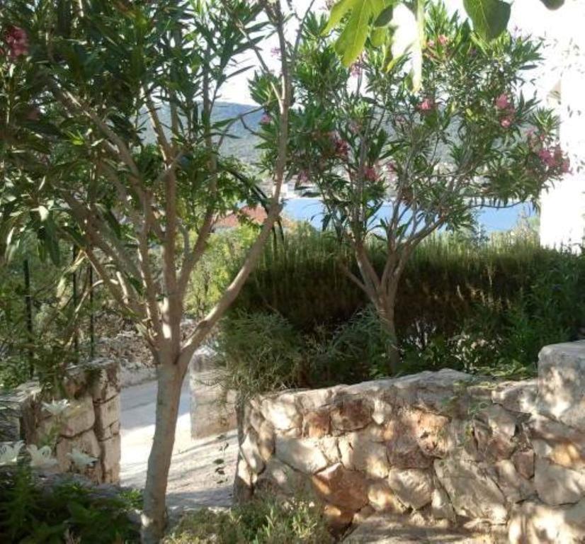 Villa Nada Vinišće Exterior foto