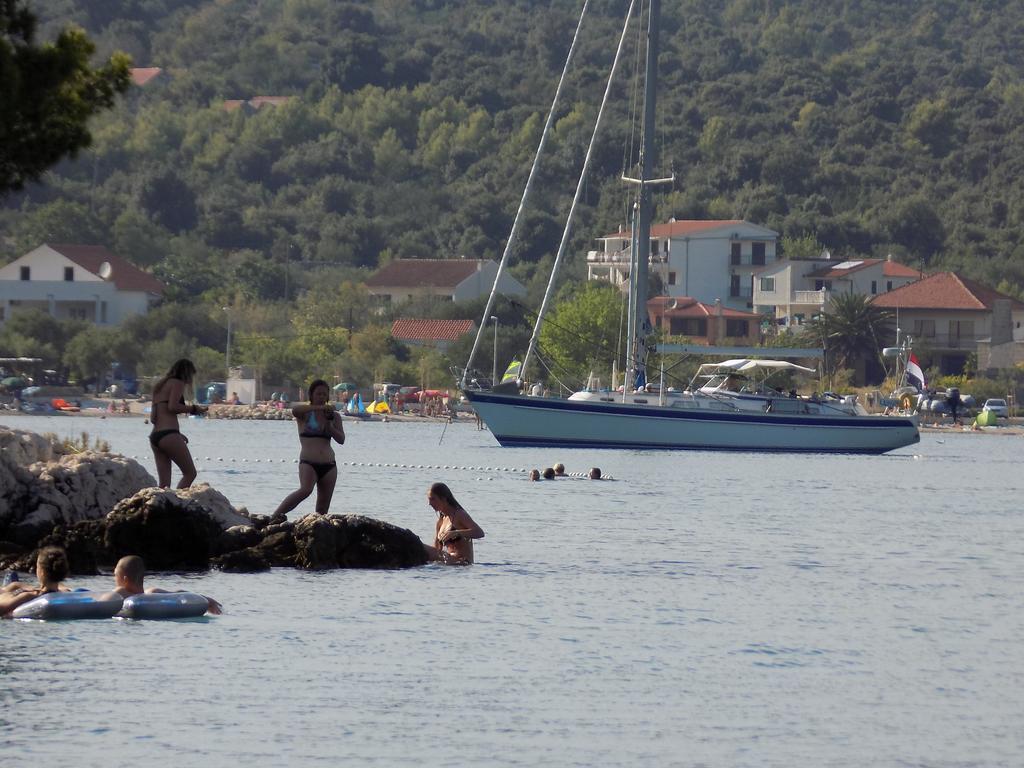 Villa Nada Vinišće Exterior foto