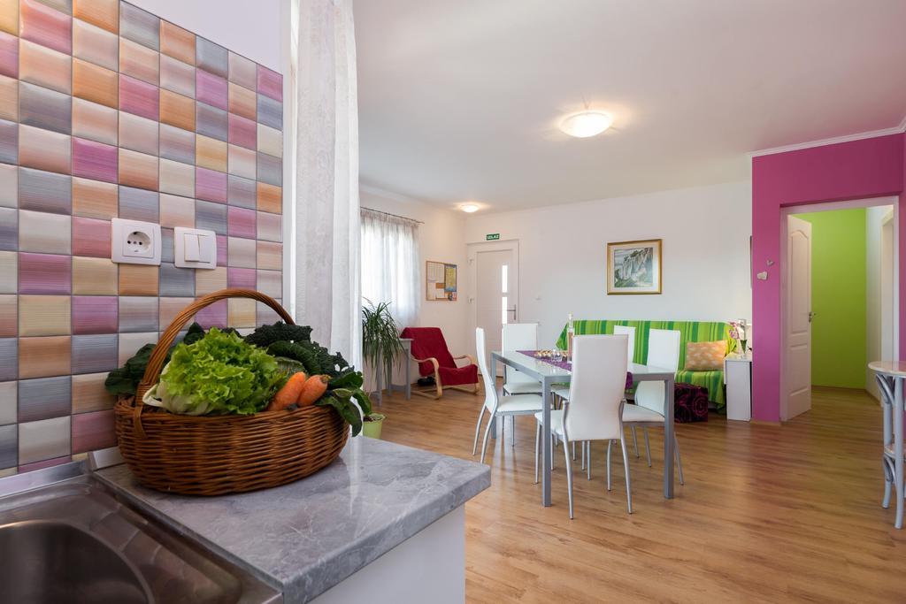 Villa Nada Vinišće Exterior foto
